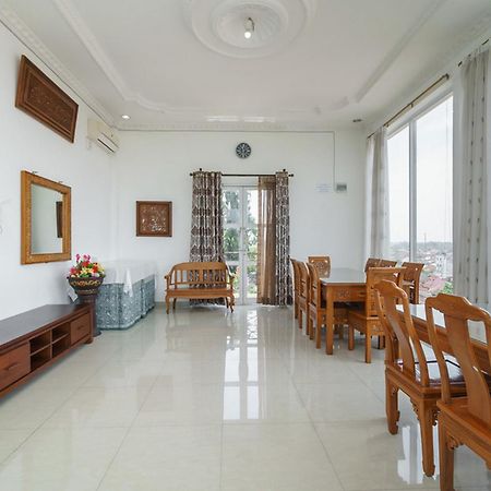 Reddoorz Syariah Near Lahat Station Екстер'єр фото