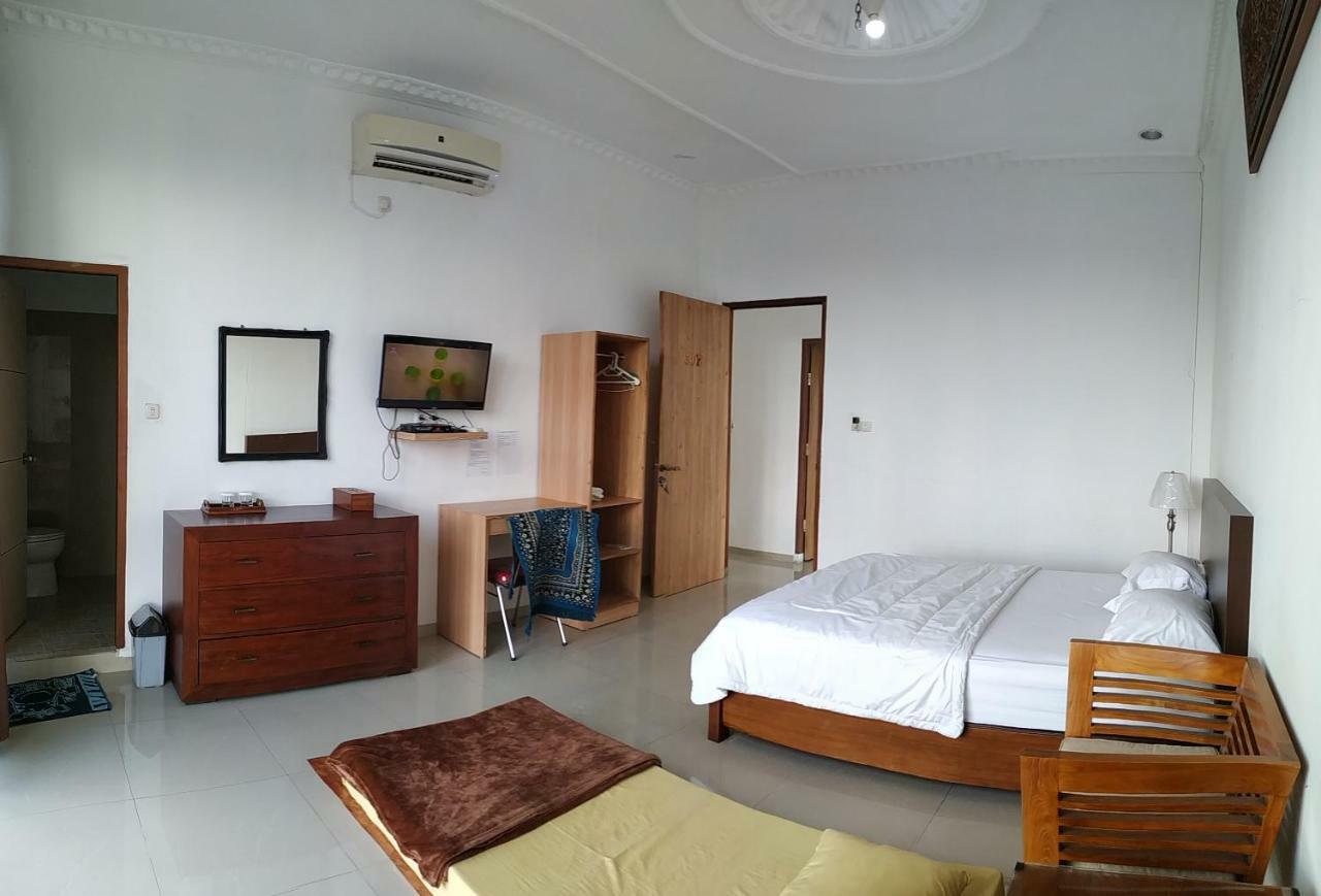 Reddoorz Syariah Near Lahat Station Екстер'єр фото