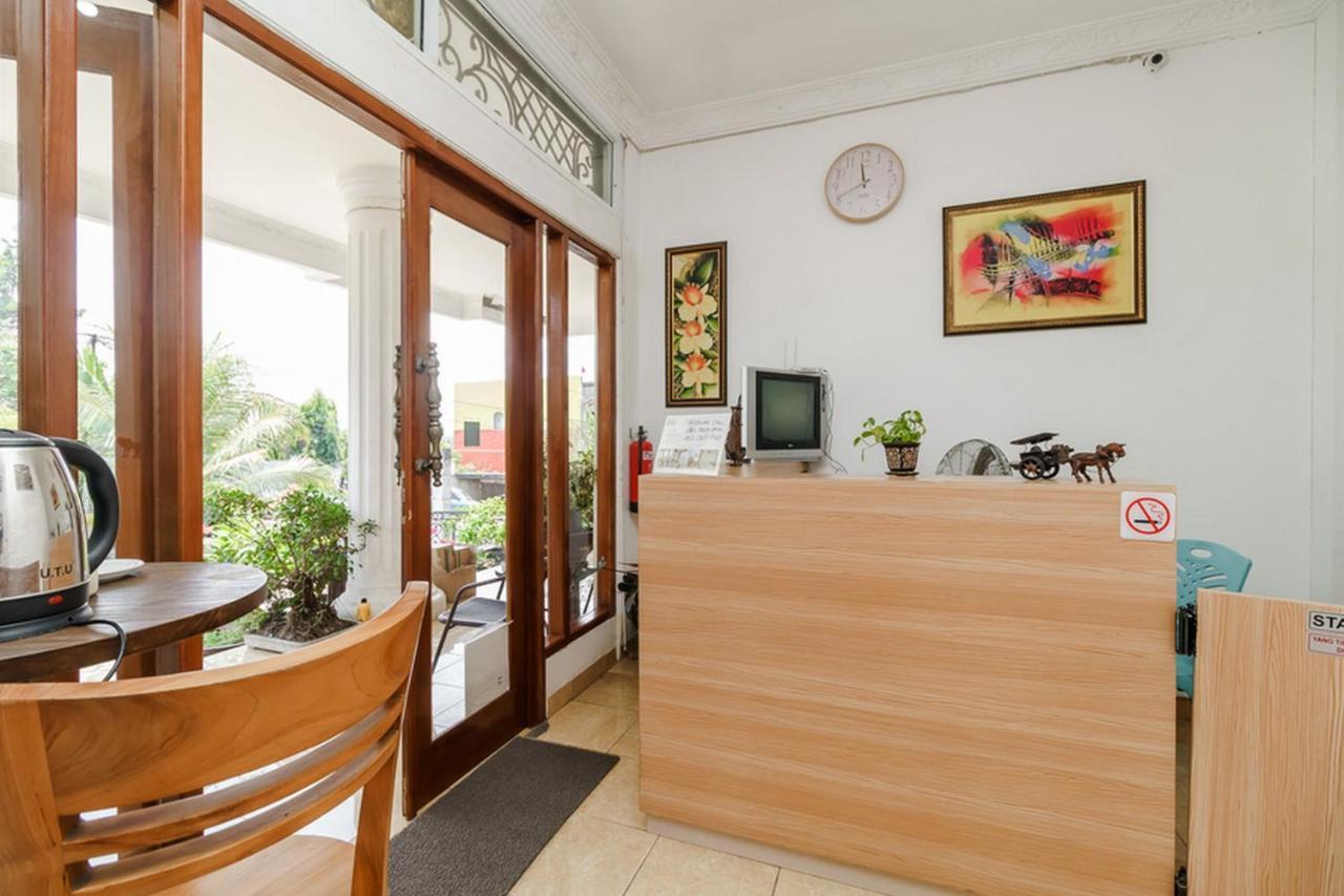 Reddoorz Syariah Near Lahat Station Екстер'єр фото