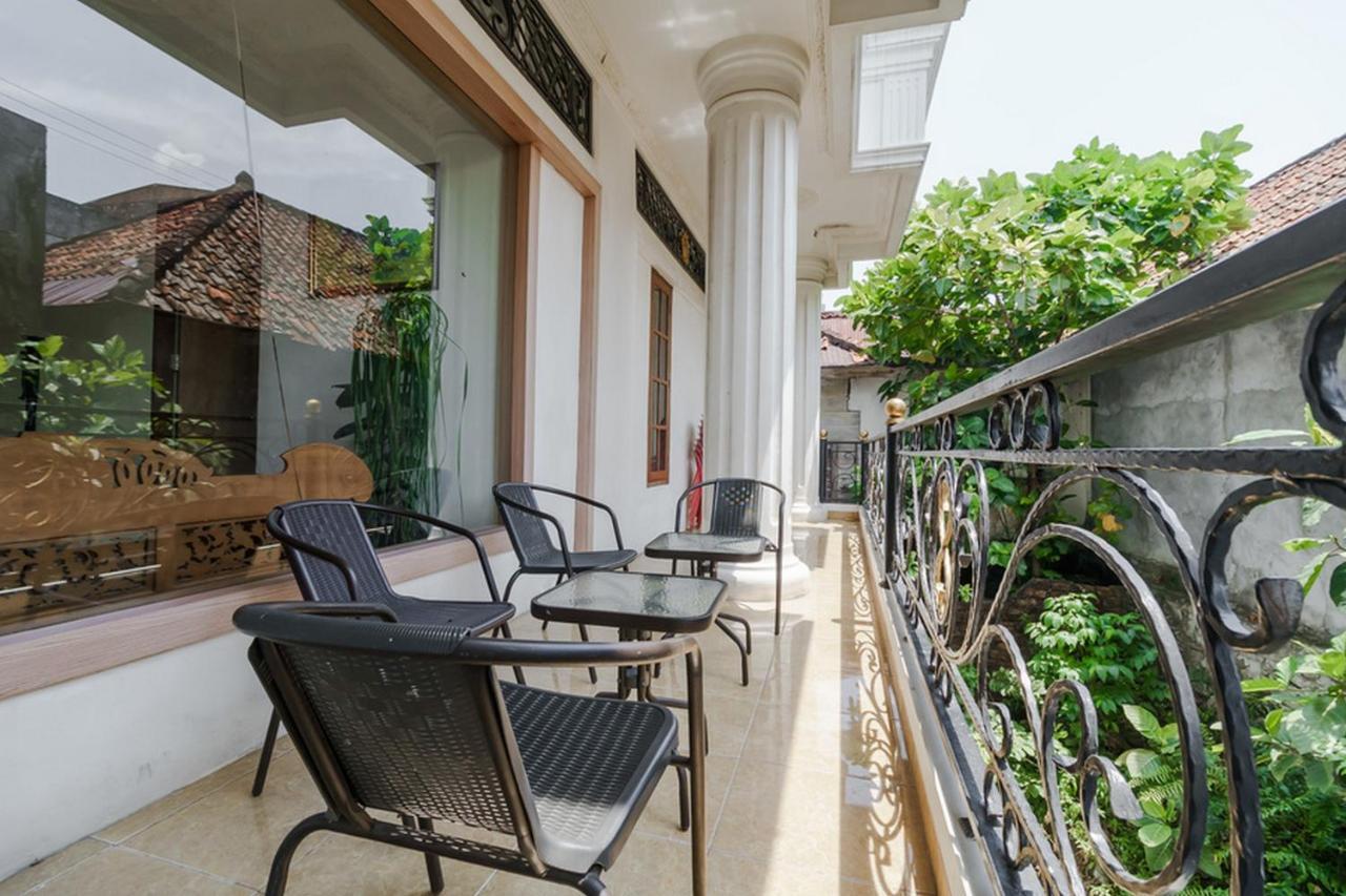 Reddoorz Syariah Near Lahat Station Екстер'єр фото