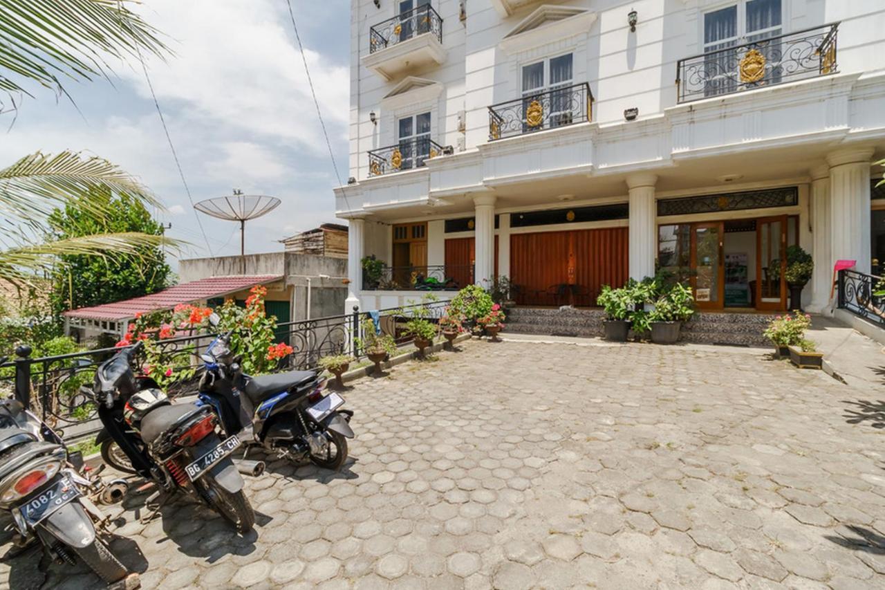 Reddoorz Syariah Near Lahat Station Екстер'єр фото